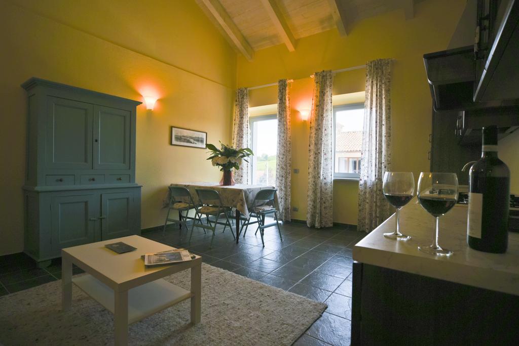 Casa Nalin Διαμέρισμα La Morra Δωμάτιο φωτογραφία